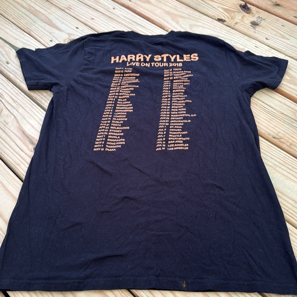 Harry Styles Live on Tour 2018 Band T-Shirt Size M| Concert trendy Band Tee - Picture 5 of 8